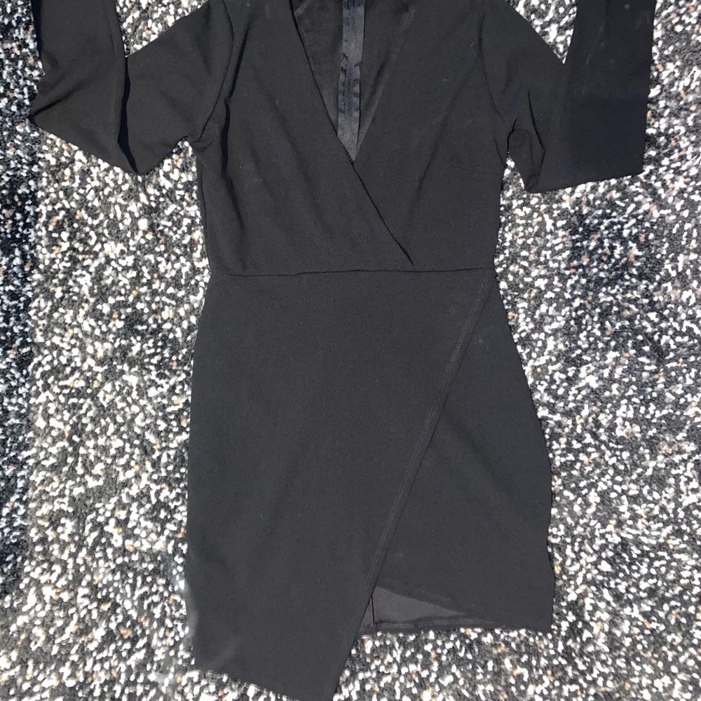 Black asymmetrical dress Large